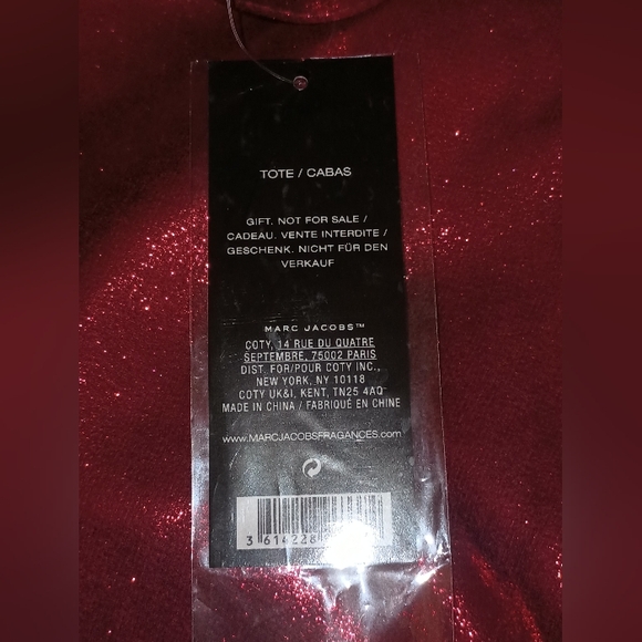 Marc Jacobs Daisy Fragrance Red Tote Bag (NWT) - Picture 5 of 10